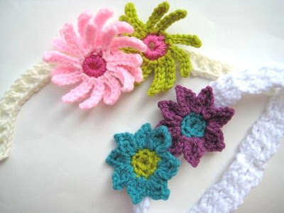 Baby Headband with Flowers (Free Crochet Pattern)