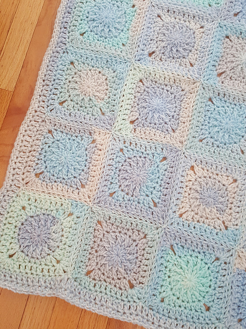 Granny Dot Baby Blanket Free Crochet Pattern