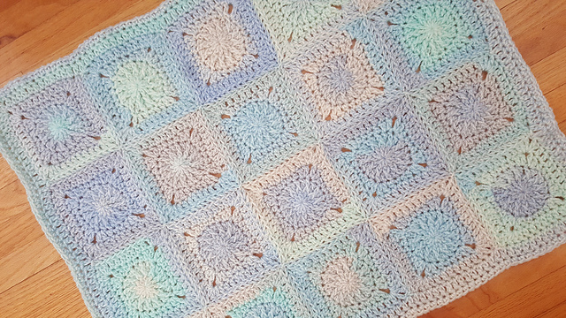 Granny Dot Baby Blanket Free Crochet Pattern