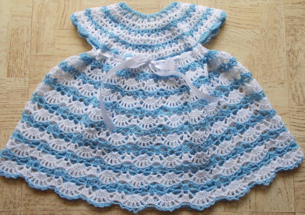 Baby's Shelled Dress Free Crochet Pattern ⋆ Free Baby Crochet